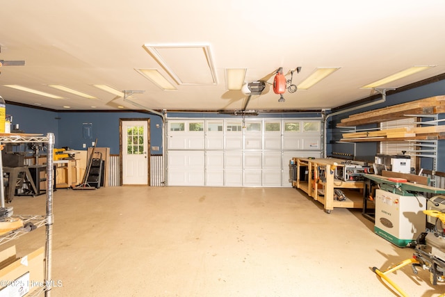 206 Robin Ln, Edenton, NC 27932 - garage featuring a garage door opener