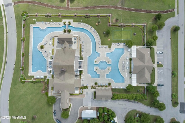 323 Lightning Bug Ln, Holly Ridge, NC 28445 - view of property location featuring a pool