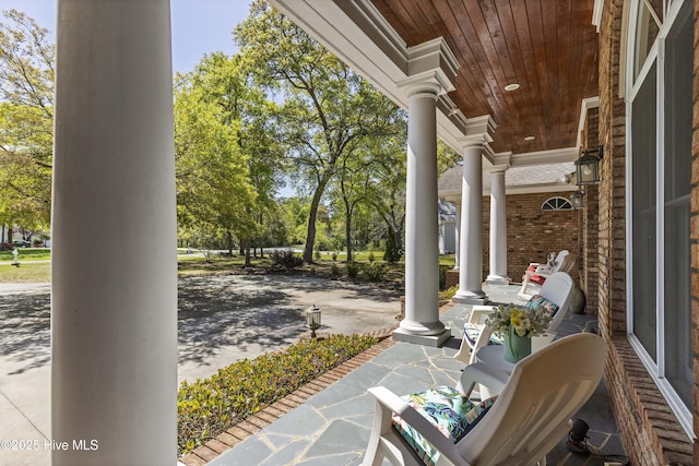 view of patio / terrace with covered porch