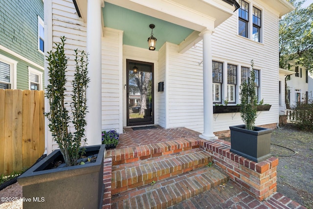 1812 Grace St, Wilmington, NC 28405 - property entrance with a porch