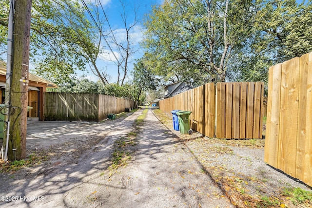 1812 Grace St, Wilmington, NC 28405 - view of dirt / gravel road
