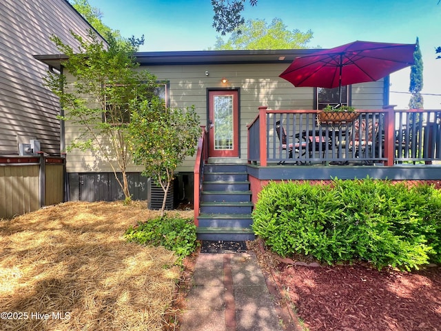 1120 S 3rd St, Wilmington, NC 28401 - doorway to property featuring a deck