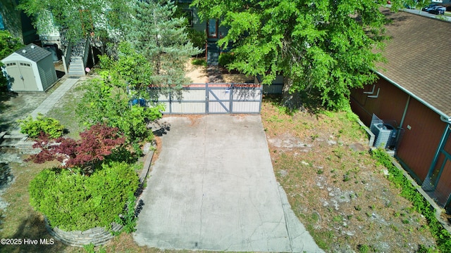 1120 S 3rd St, Wilmington, NC 28401 - drone / aerial view