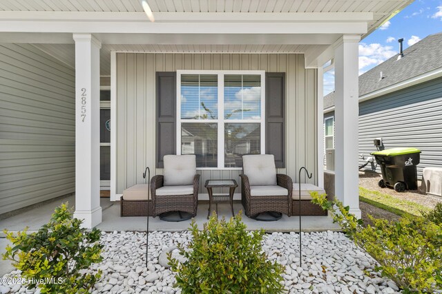 view of patio / terrace with a porch