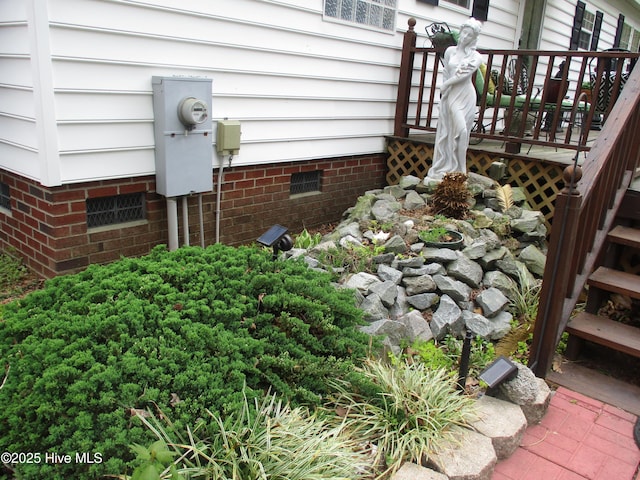 3550 Grainger Station Rd, Grifton, NC 28530 - exterior view of crawl space and electric meter