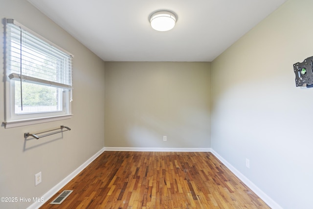 117 Brookfield Dr, Wilmington, NC 28405 - unfurnished room featuring wood finished floors and baseboards
