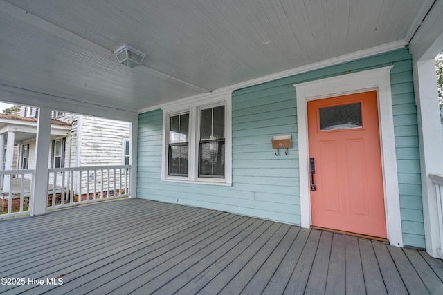 223 E Martin Luther King Jr Dr, Washington, NC 27889 - wooden deck with a porch