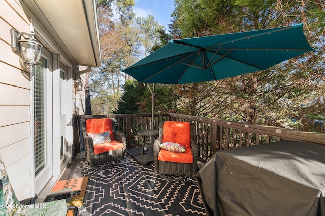 exterior space featuring grilling area