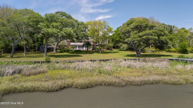 130 Harbour Dr, Hubert, NC 28539 - view of front facade featuring a water view