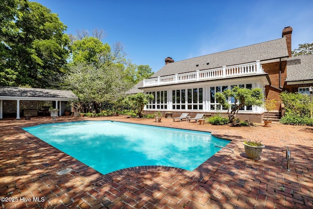 130 Harbour Dr, Hubert, NC 28539 - swimming pool featuring a patio