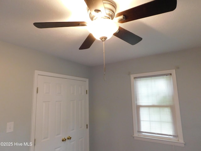 17261 Harvell Ln, Laurinburg, NC 28352 - detailed view of a ceiling fan