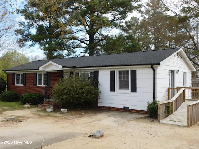 17261 Harvell Ln, Laurinburg, NC 28352 - single story home featuring a shingled roof