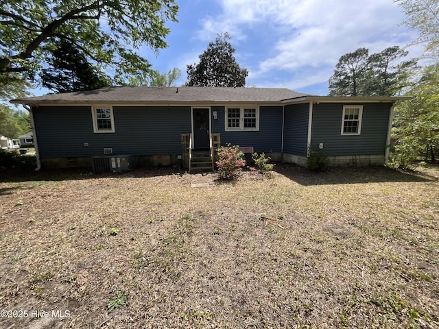 510 Sioux Dr, Jacksonville, NC 28540 - view of front of property with central AC unit