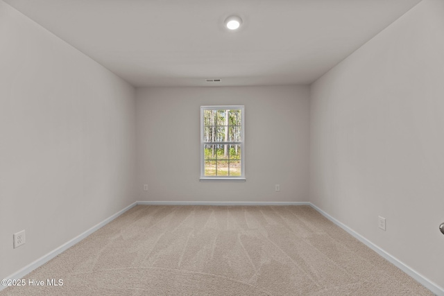 409 King Creek Dr, Havelock, NC 28532 - carpeted spare room with baseboards