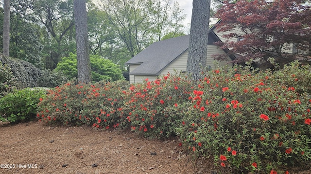 112 Reynard Path, Clinton, NC 28328 - view of yard featuring an attached garage