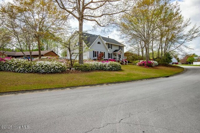 138 Stonebridge Trl, Havelock, NC 28532 - view of front of property with a front yard