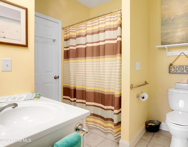 161 N Lake Dr, Boiling Spring Lakes, NC 28461 - full bath featuring tile patterned flooring, a sink, toilet, and a shower with curtain