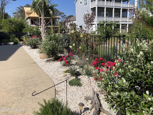 view of yard with fence