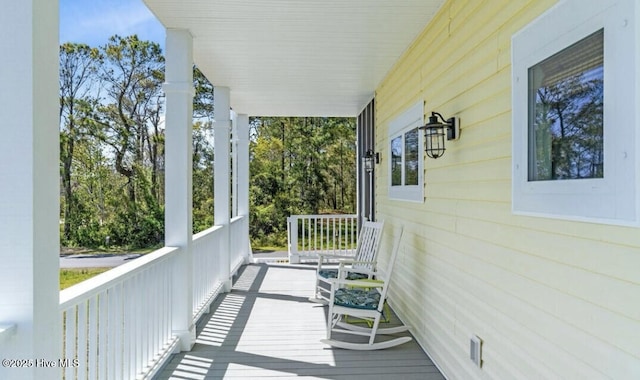 balcony with a porch
