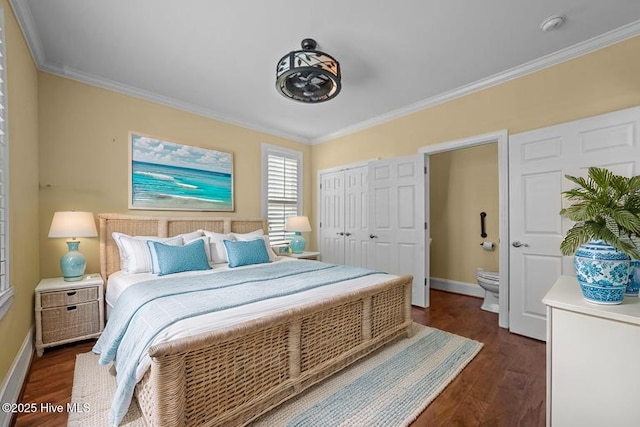 281 Whichard Ln, Chocowinity, NC 27817 - bedroom with dark wood finished floors, crown molding, baseboards, and a closet