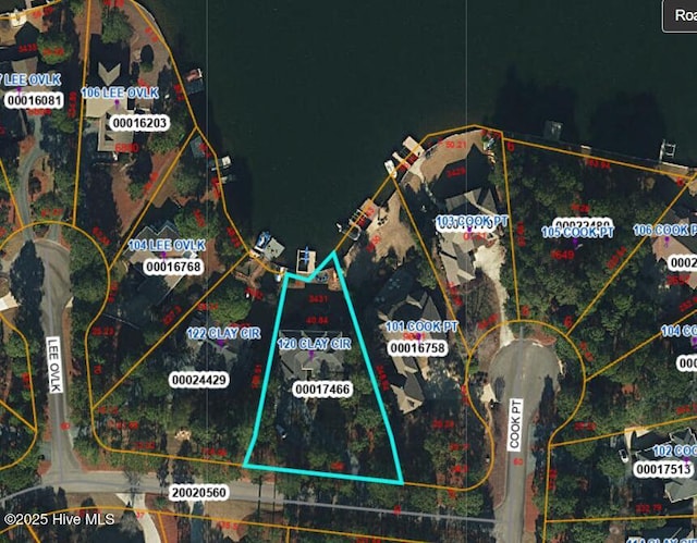 120 Clay Cir W, End, NC 27376 - map location