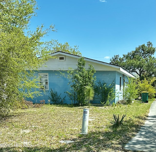 view of side of home