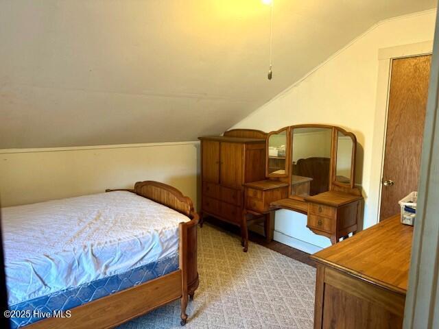 1885 NC-306, Grantsboro, NC 28529 - bedroom featuring vaulted ceiling