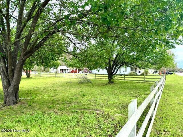 1885 NC-306, Grantsboro, NC 28529 - view of yard