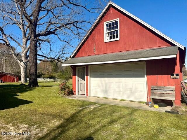 1885 NC-306, Grantsboro, NC 28529 - detached garage with driveway