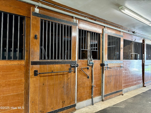 207 Bump A Long Ln, Southern Pines, NC 28387 - view of stable