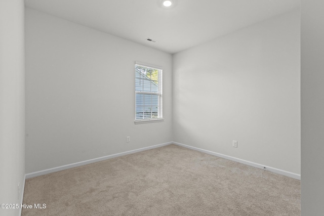 5900 Santo Domingo Ct, New Bern, NC 28560 - empty room with carpet floors, recessed lighting, baseboards, and visible vents