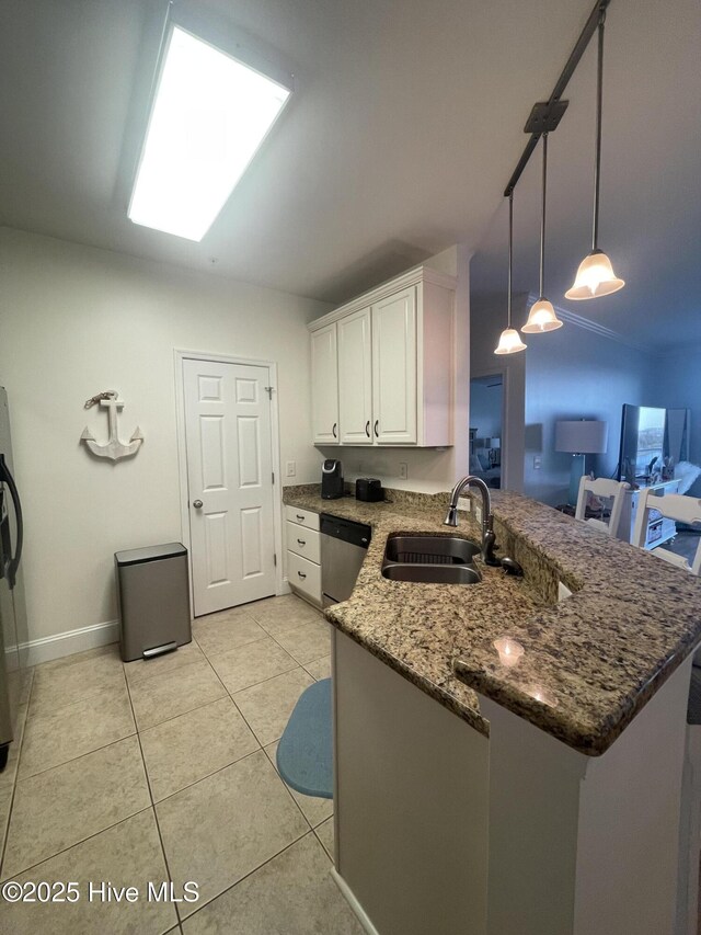 7265 Seashell Ln SW Unit 303, Ocean Isle Beach, NC 28469 - bedroom with wood finished floors and a ceiling fan