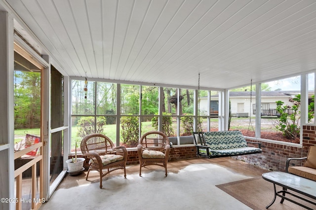 379 Greenbrier Rd, Tarboro, NC 27886 - view of sunroom / solarium