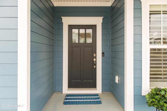 view of property entrance