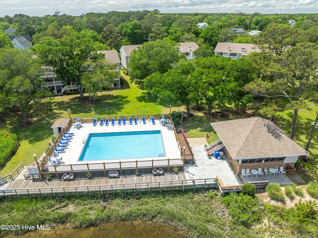 drone / aerial view of a pool area