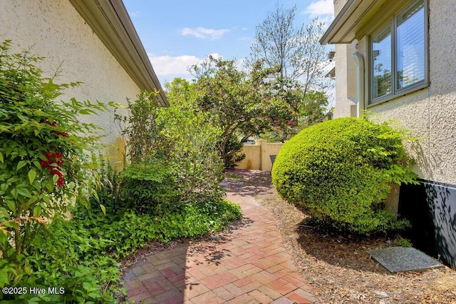 1957 Prestwick Ln, Wilmington, NC 28405 - view of yard