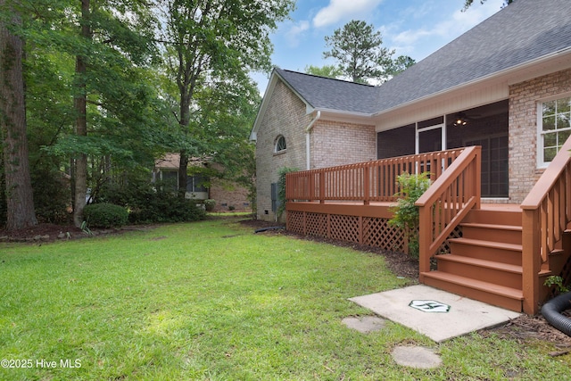 106 Oakmont Cir, New Bern, NC 28562 - view of grassy yard featuring a deck