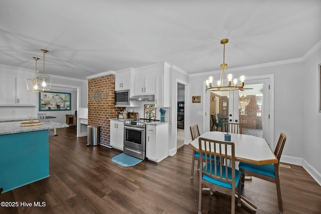 kitchen featuring stainless steel range with electric cooktop, dark wood-type flooring, white cabinetry, under cabinet range hood, and built in microwave