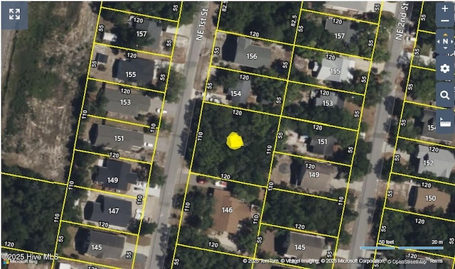 51 NE 1st St, Oak Island, NC 28465