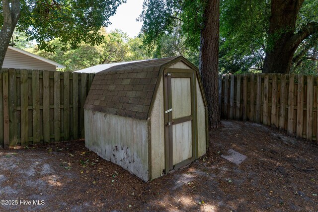 907 Bonham Ave, Wilmington, NC 28403 - view of shed with a fenced backyard
