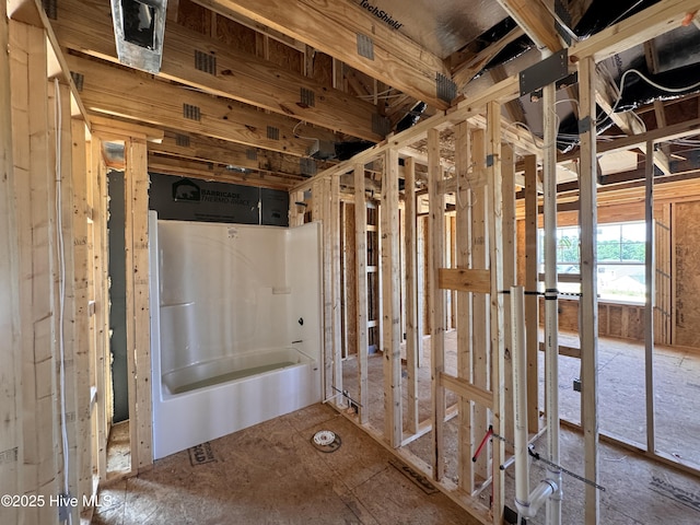 231 Rough Ridge Trl Unit 17, Aberdeen, NC 28315 - bathroom featuring a bath