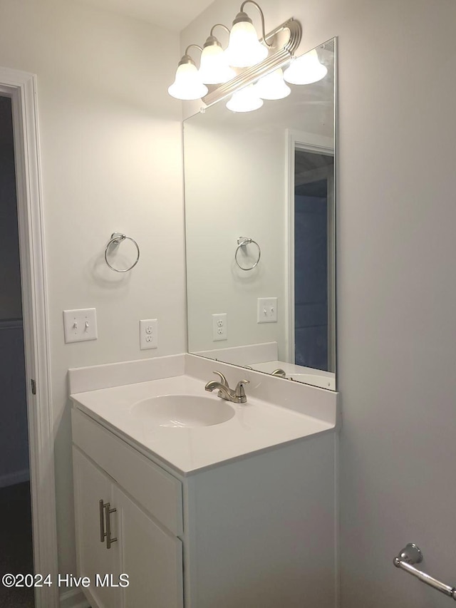 460 Maides Ave, Wilmington, NC 28405 - bathroom featuring a chandelier and vanity