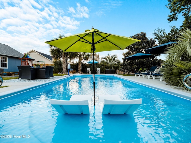 433 Dion Dr, Hubert, NC 28539 - pool with a patio