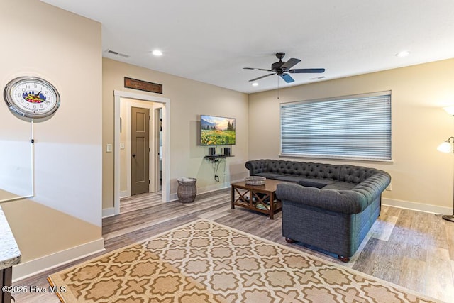 20 Barkley Ln, Pinehurst, NC 28374 - living room with visible vents, baseboards, ceiling fan, recessed lighting, and wood finished floors