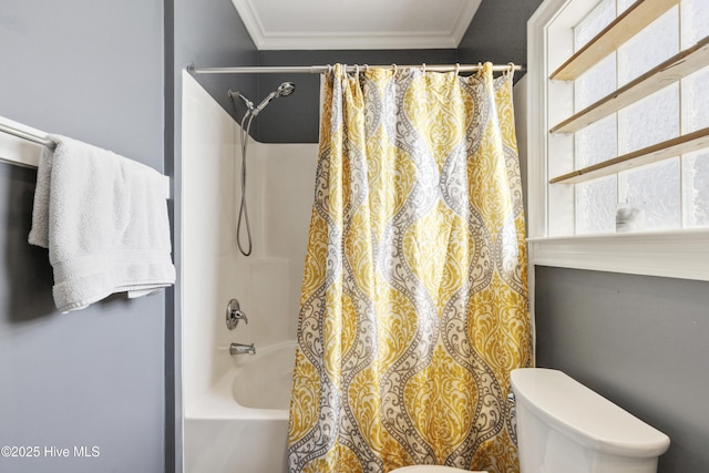 604 Lanvale Hills Cir, Leland, NC 28451 - full bath with crown molding, shower / bath combo with shower curtain, and toilet