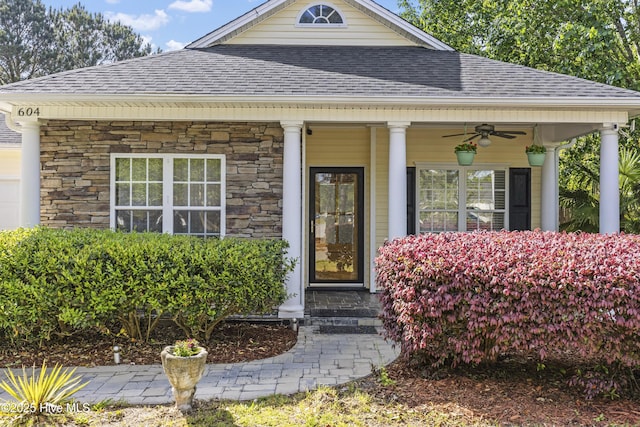 604 Lanvale Hills Cir, Leland, NC 28451 - view of front of home with ceiling fan and a shingled roof