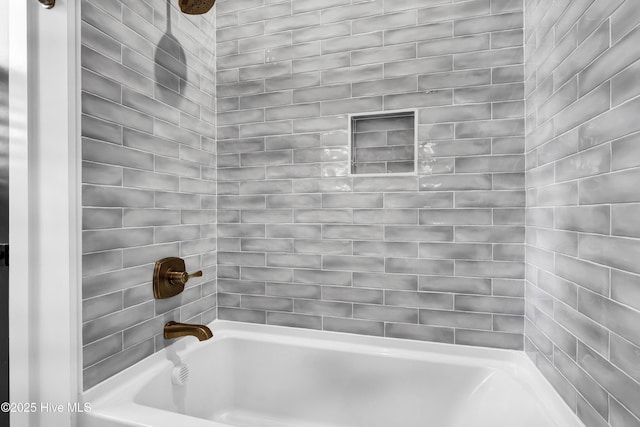 3722 White Cliffs Dr, Castle Hayne, NC 28429 - full bathroom featuring bathtub / shower combination