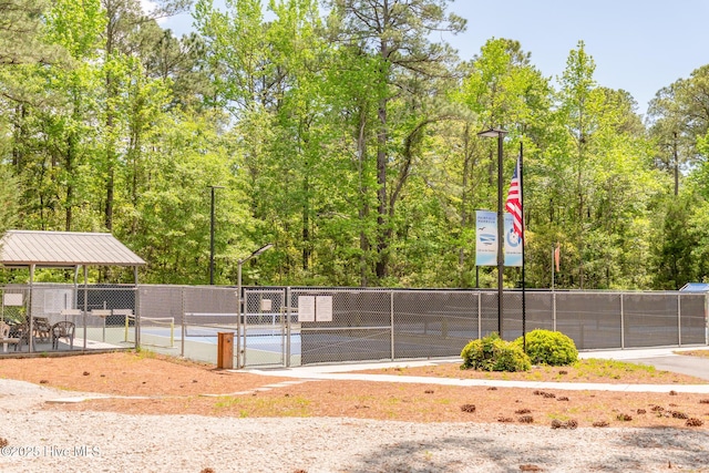 6321 Albatross Dr, New Bern, NC 28560 - surrounding community with a gate and a tennis court