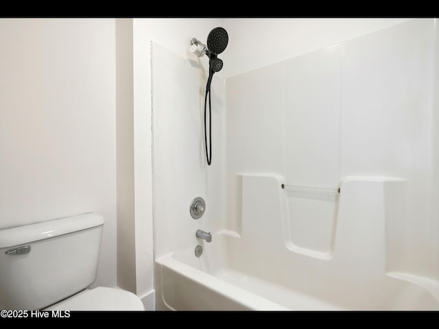 711 Glenarthur Dr, Wilmington, NC 28412 - full bath featuring toilet and shower / bath combination