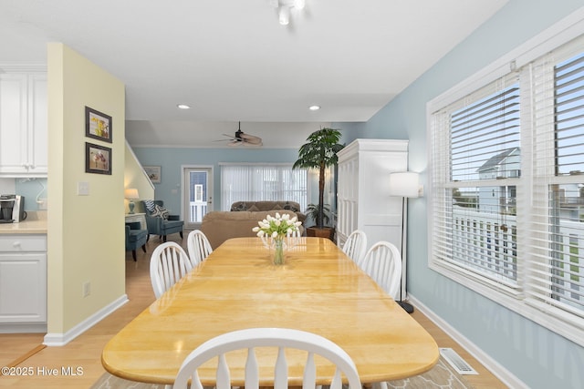 104 Island Quay Ct, Atlantic Beach, NC 28512 - dining area featuring light wood-style flooring, baseboards, ceiling fan, and recessed lighting